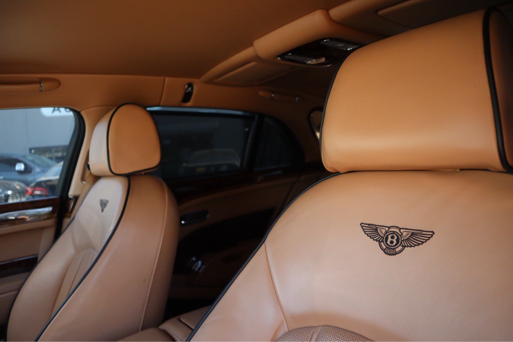 2012 Bentley Mulsanne Image 25