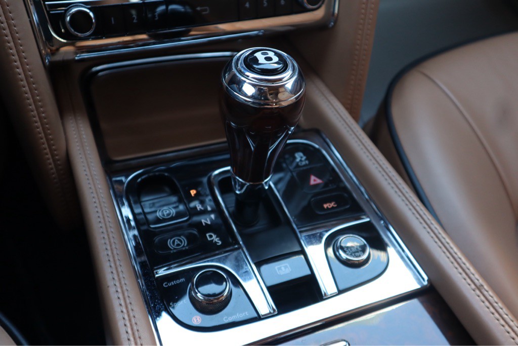 2012 Bentley Mulsanne Image 34
