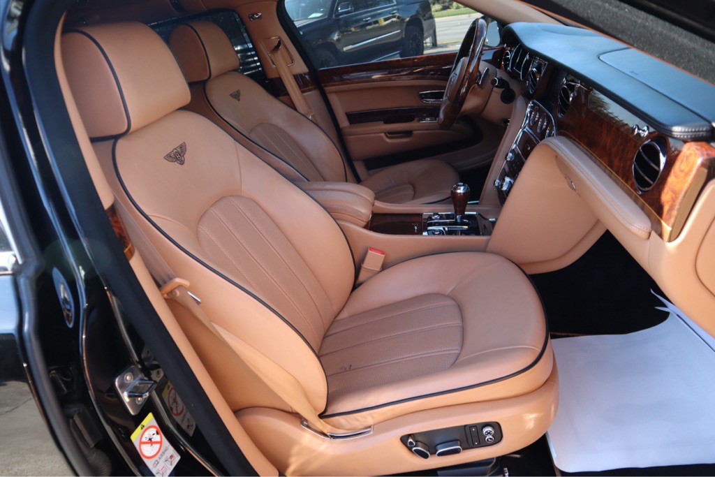 2012 Bentley Mulsanne Image 46