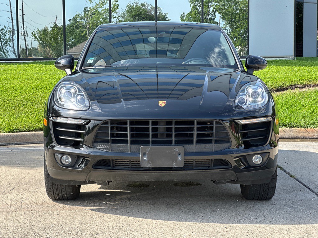 2017 Porsche Macan Image 7