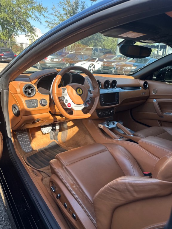 2012 Ferrari FF Image 11