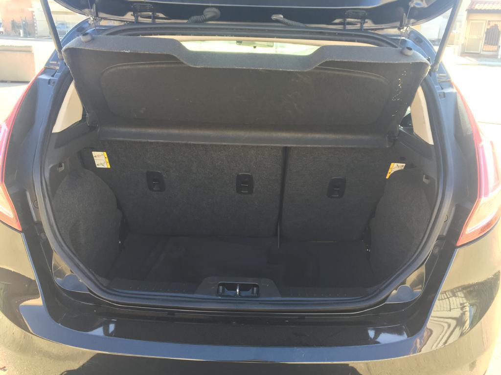 2014 Ford Fiesta Image 4