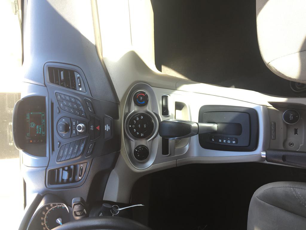 2014 Ford Fiesta Image 9