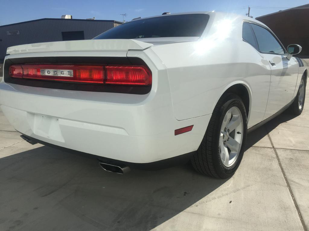 2014 Dodge Challenger Image 5