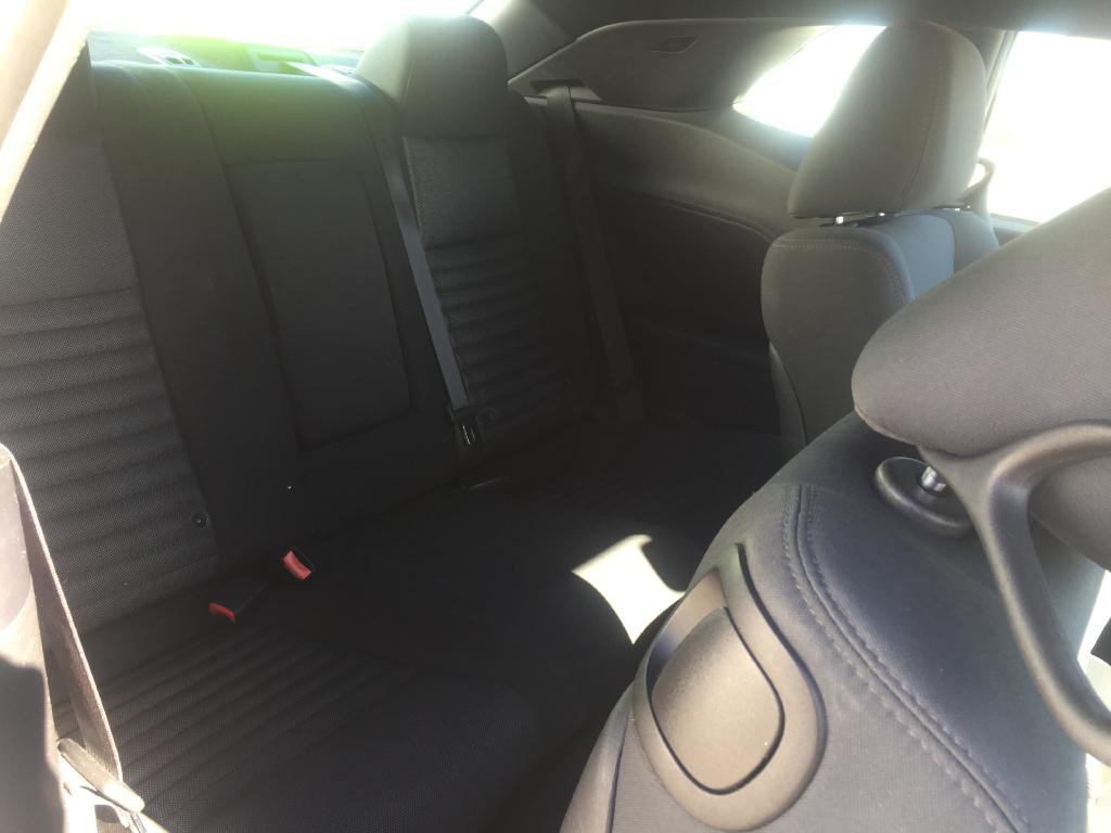 2014 Dodge Challenger Image 12