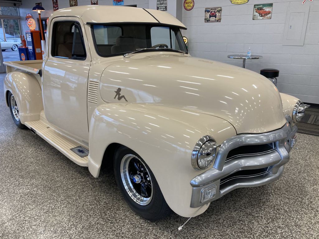 1954 Chevrolet Truck Image 3