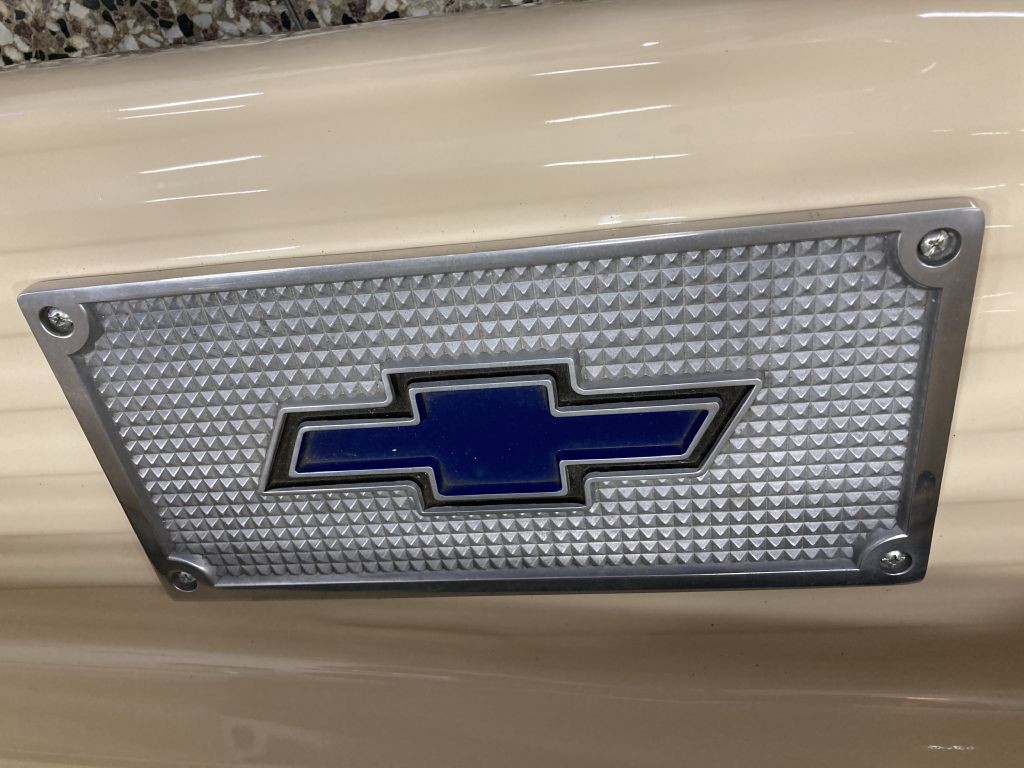 1954 Chevrolet Truck Image 15