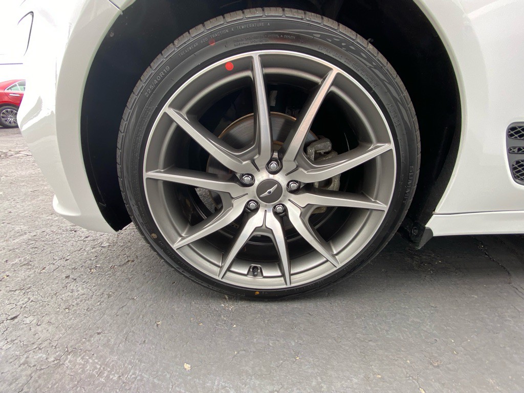 2023 Genesis G70 Image 26