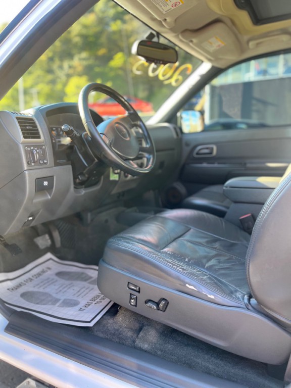 2005 Chevrolet Colorado Image 15