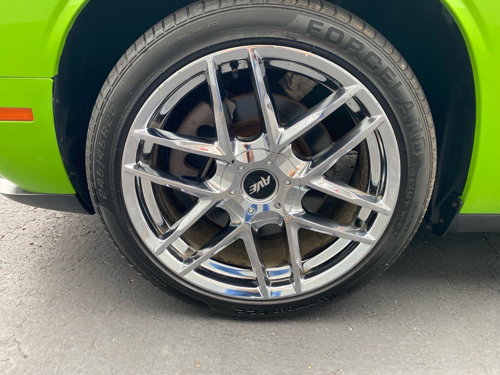 2017 Dodge Challenger Image 20