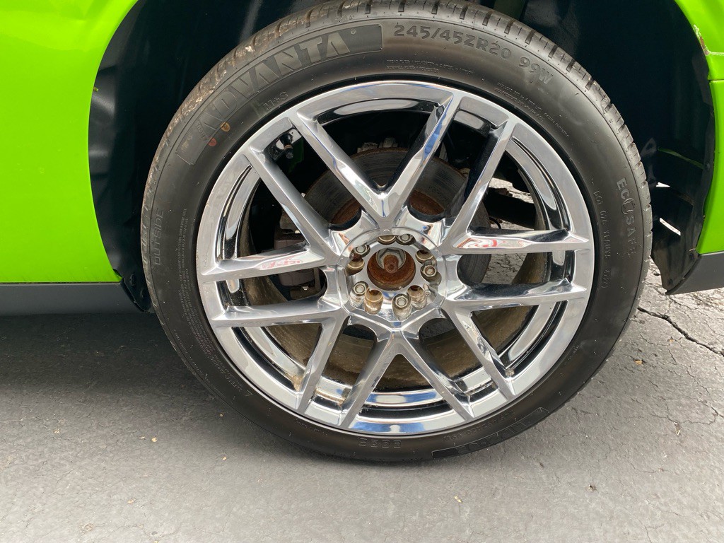 2017 Dodge Challenger Image 21