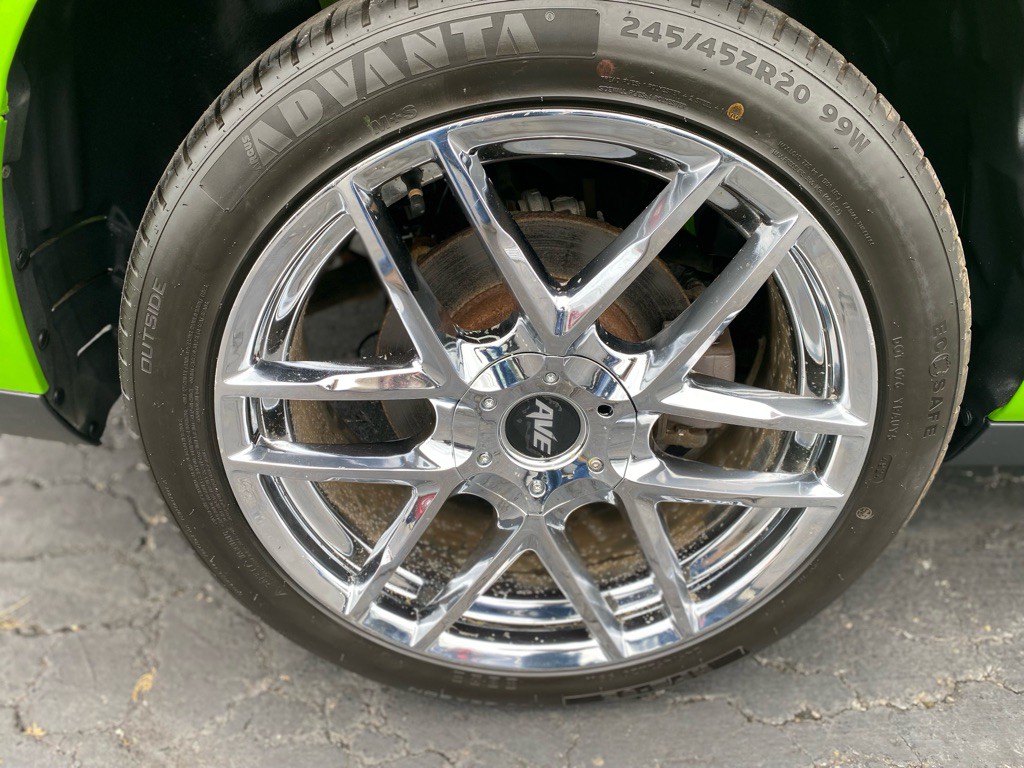 2017 Dodge Challenger Image 22