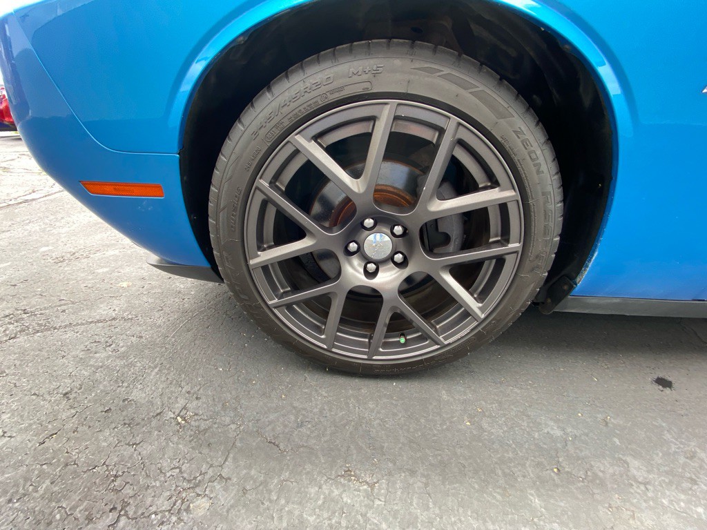 2016 Dodge Challenger Image 22