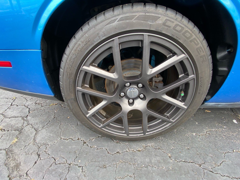 2016 Dodge Challenger Image 24