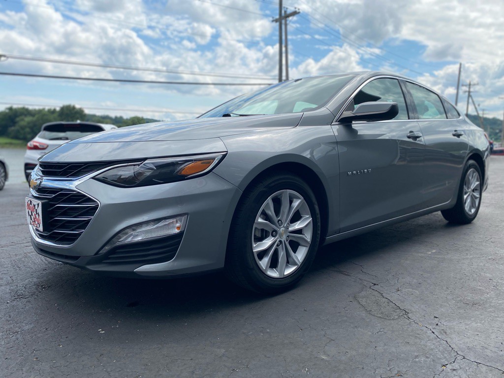 2023 Chevrolet Malibu Image 4