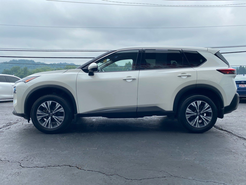 2021 Nissan Rogue Image 4