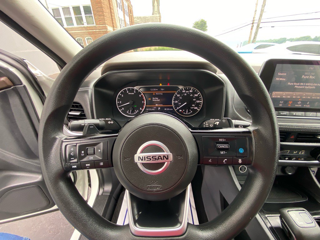 2021 Nissan Rogue Image 17