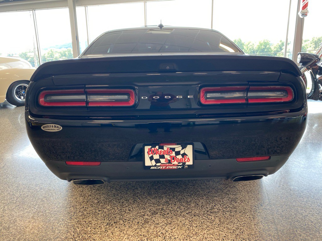 2021 Dodge Challenger Image 5