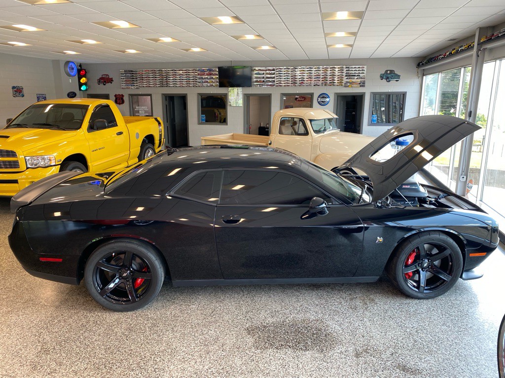 2021 Dodge Challenger Image 7