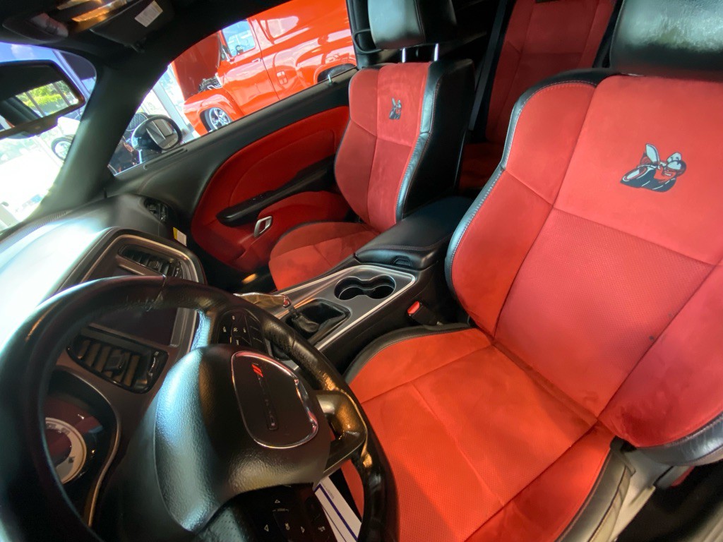 2021 Dodge Challenger Image 12