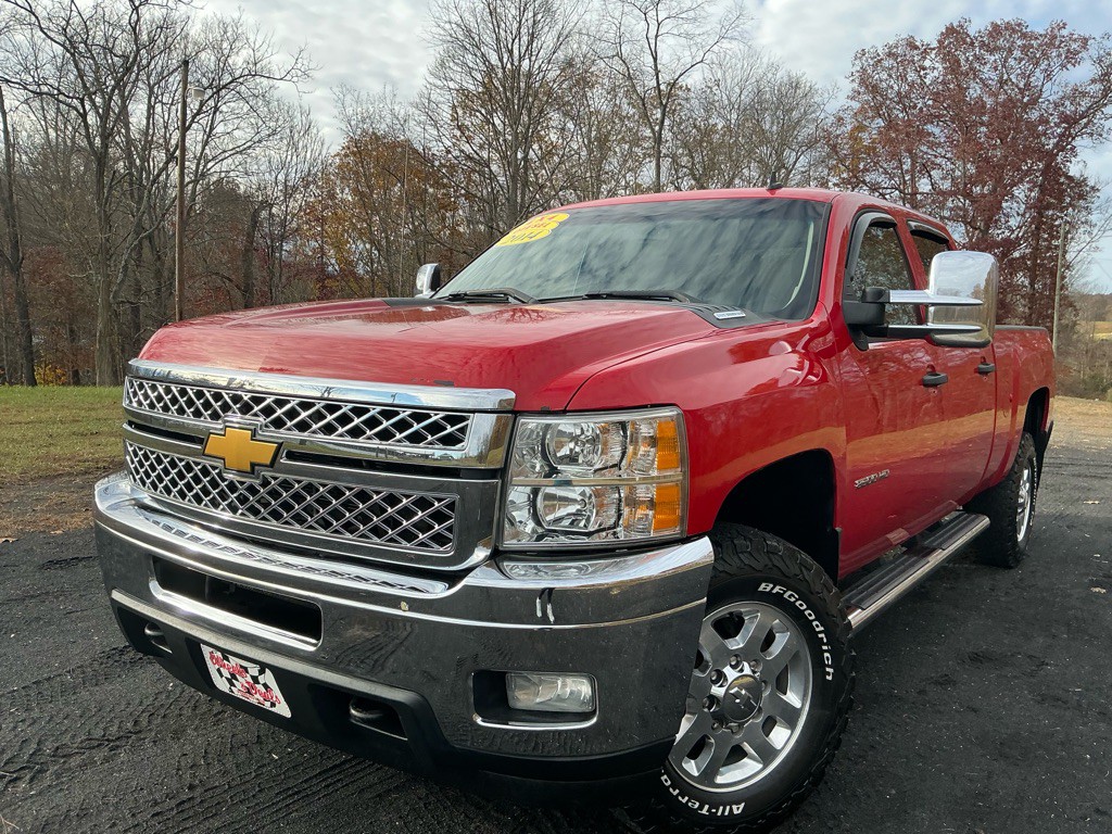 2014 Chevrolet Silverado 1500 Image 2