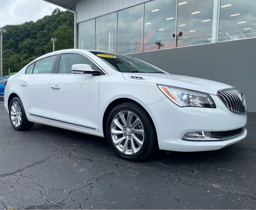 2014 Buick Lacrosse Image 2