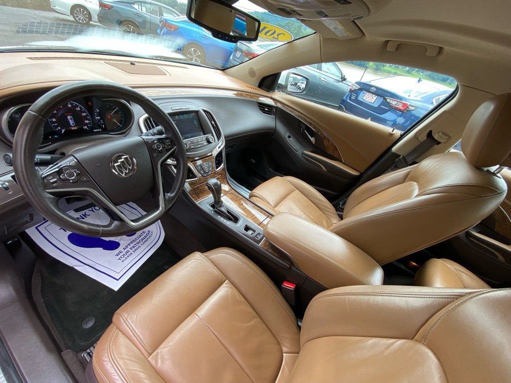 2014 Buick Lacrosse Image 10