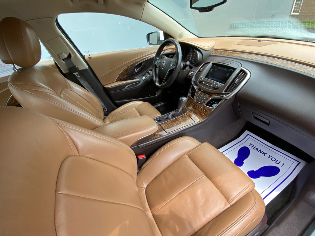 2014 Buick Lacrosse Image 16