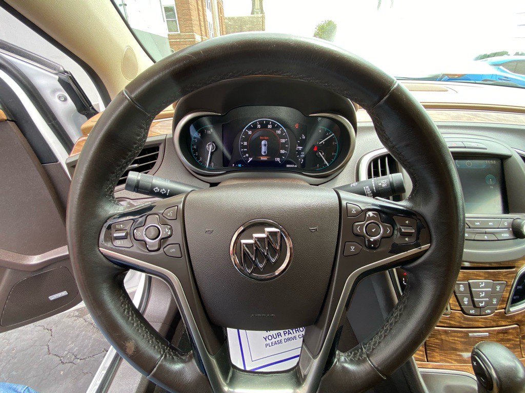 2014 Buick Lacrosse Image 18