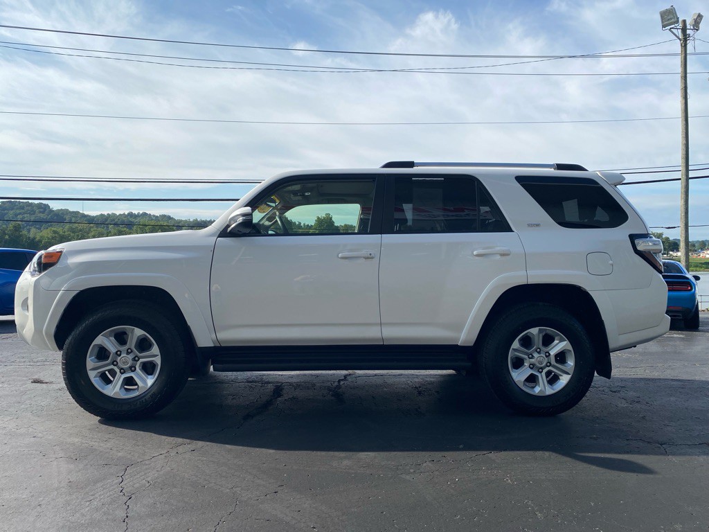 2019 Toyota 4Runner Image 5