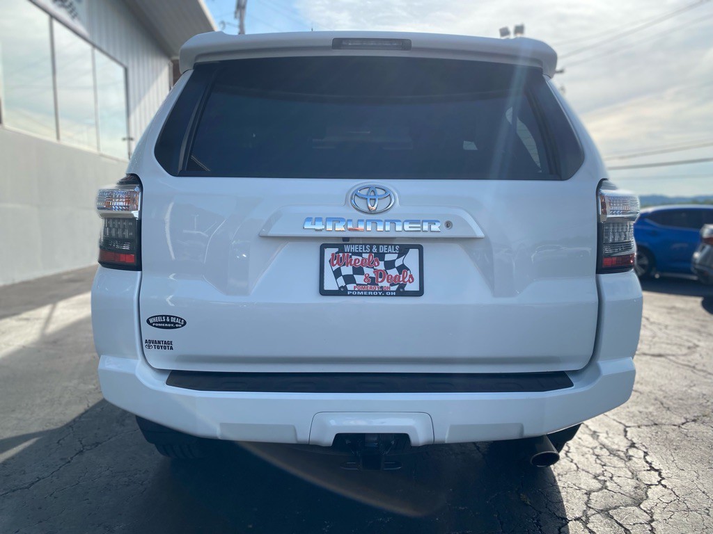 2019 Toyota 4Runner Image 7