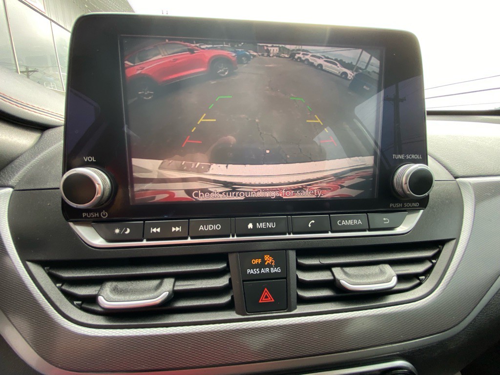 2023 Nissan Altima Image 21