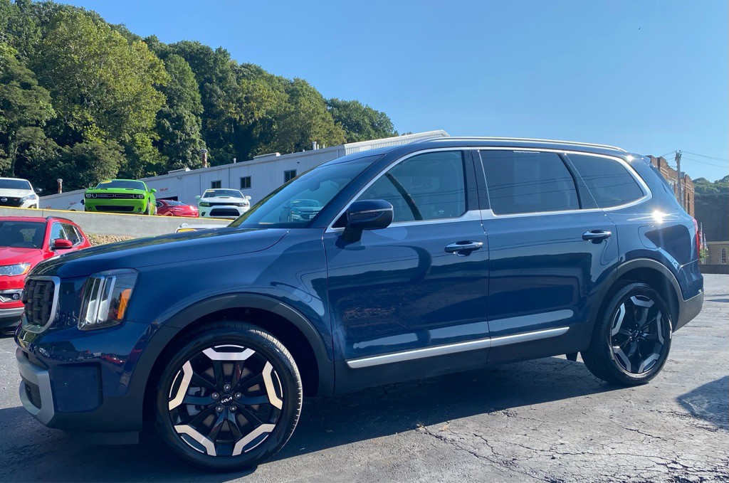 2023 Kia Telluride Image 1