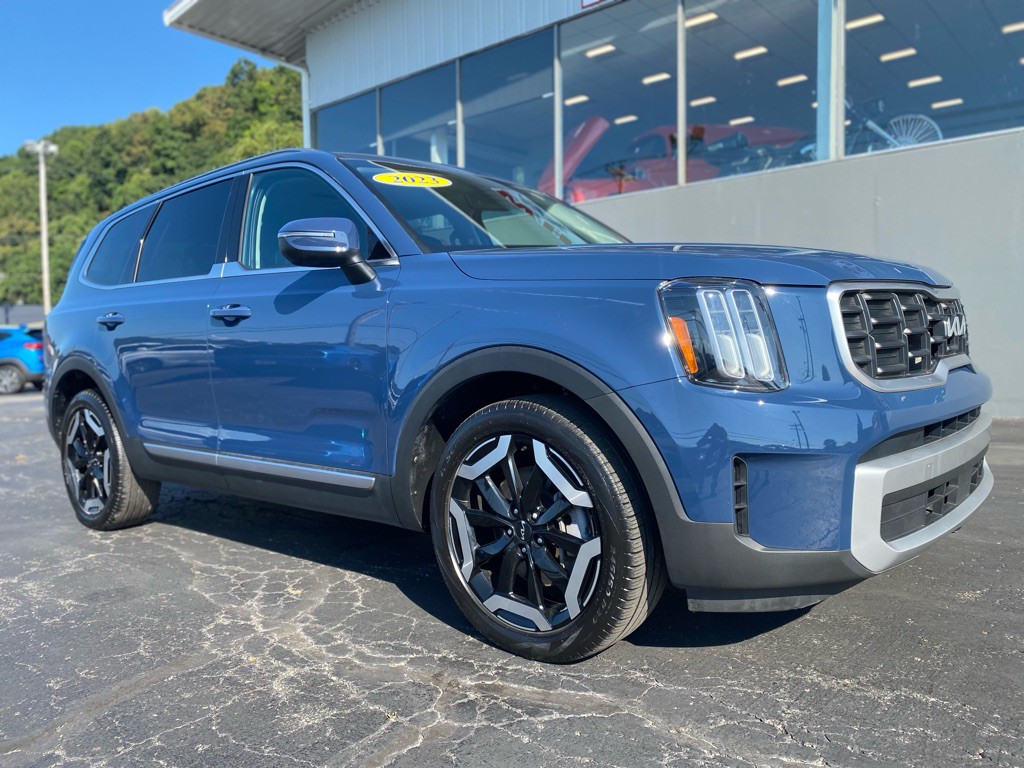 2023 Kia Telluride Image 2
