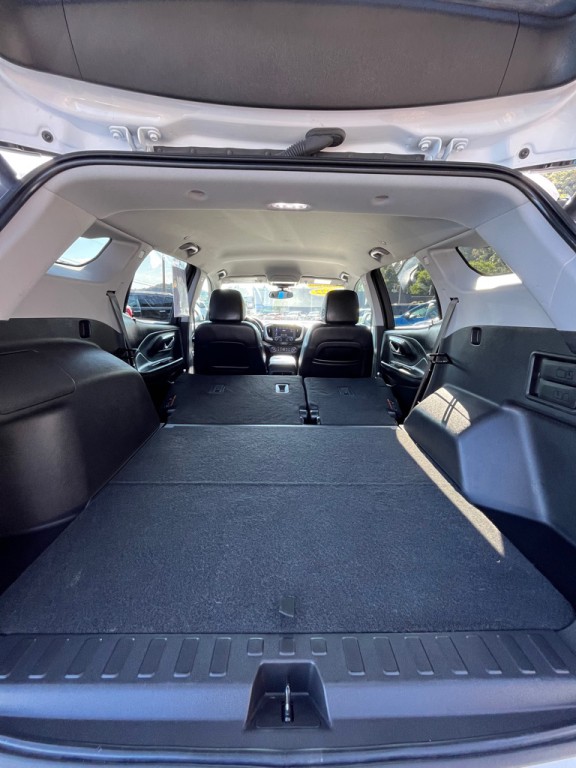 2022 GMC Terrain Image 13
