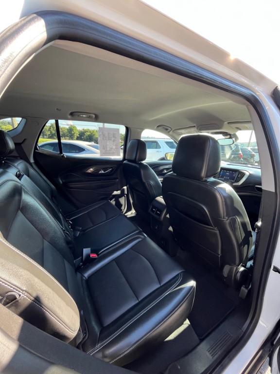 2022 GMC Terrain Image 15