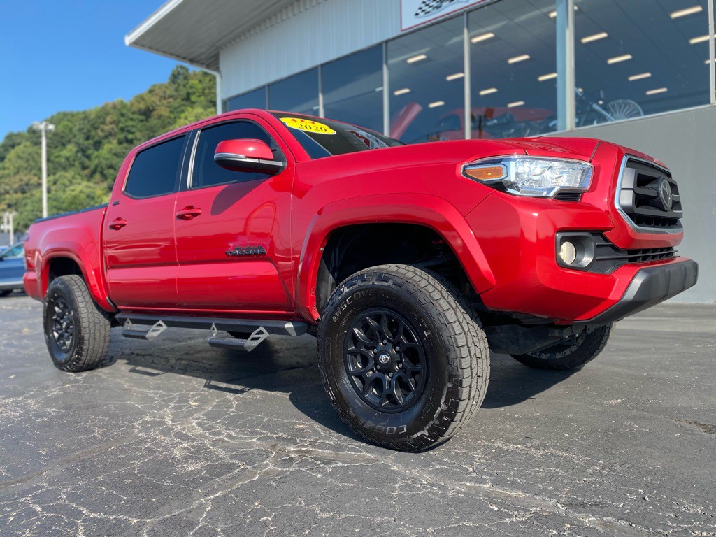 2020 Toyota Tacoma Image 2