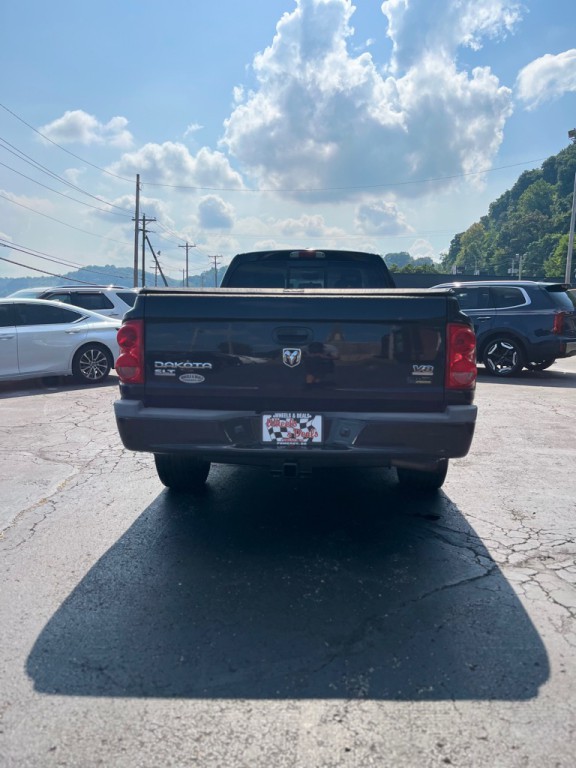 2007 Dodge Dakota Image 4