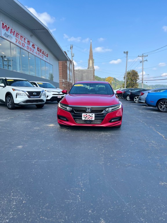 2018 Honda Accord Image 2