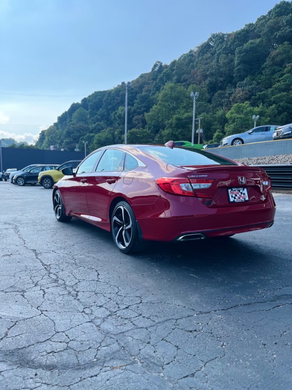 2018 Honda Accord Image 8