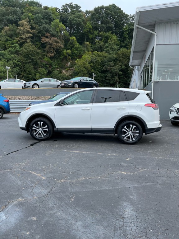 2018 Toyota Rav4 Image 5
