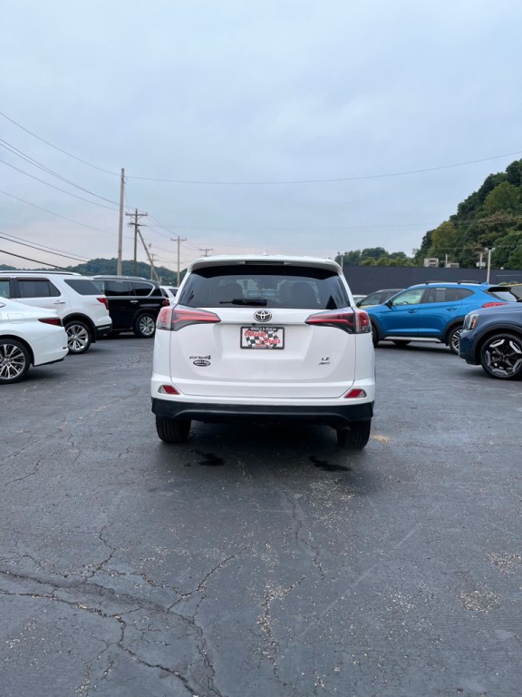 2018 Toyota Rav4 Image 7