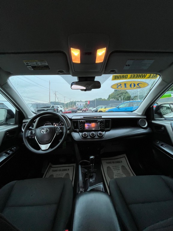 2018 Toyota Rav4 Image 12