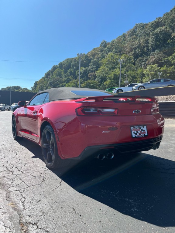 2016 Chevrolet Camaro Image 5