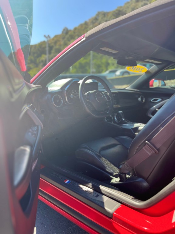 2016 Chevrolet Camaro Image 11