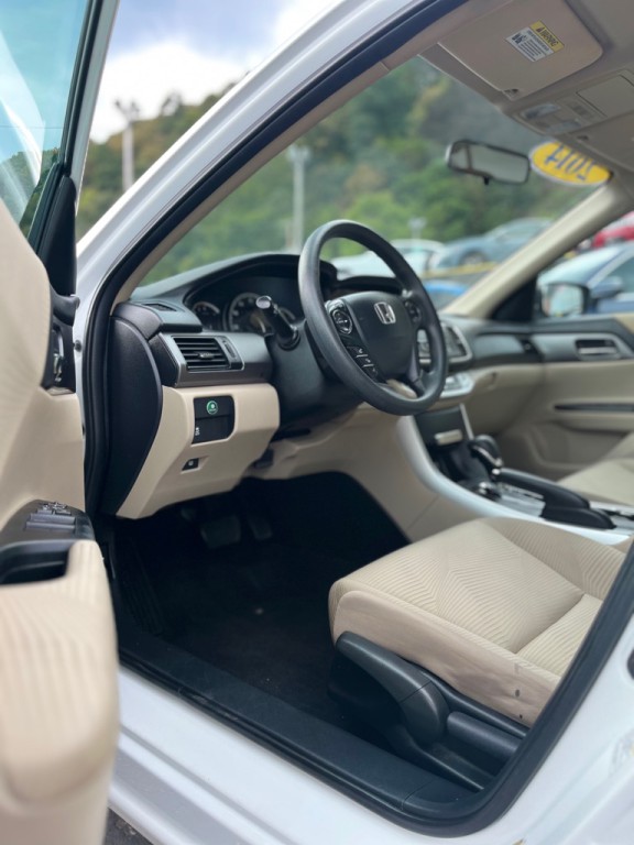 2014 Honda Accord Image 10