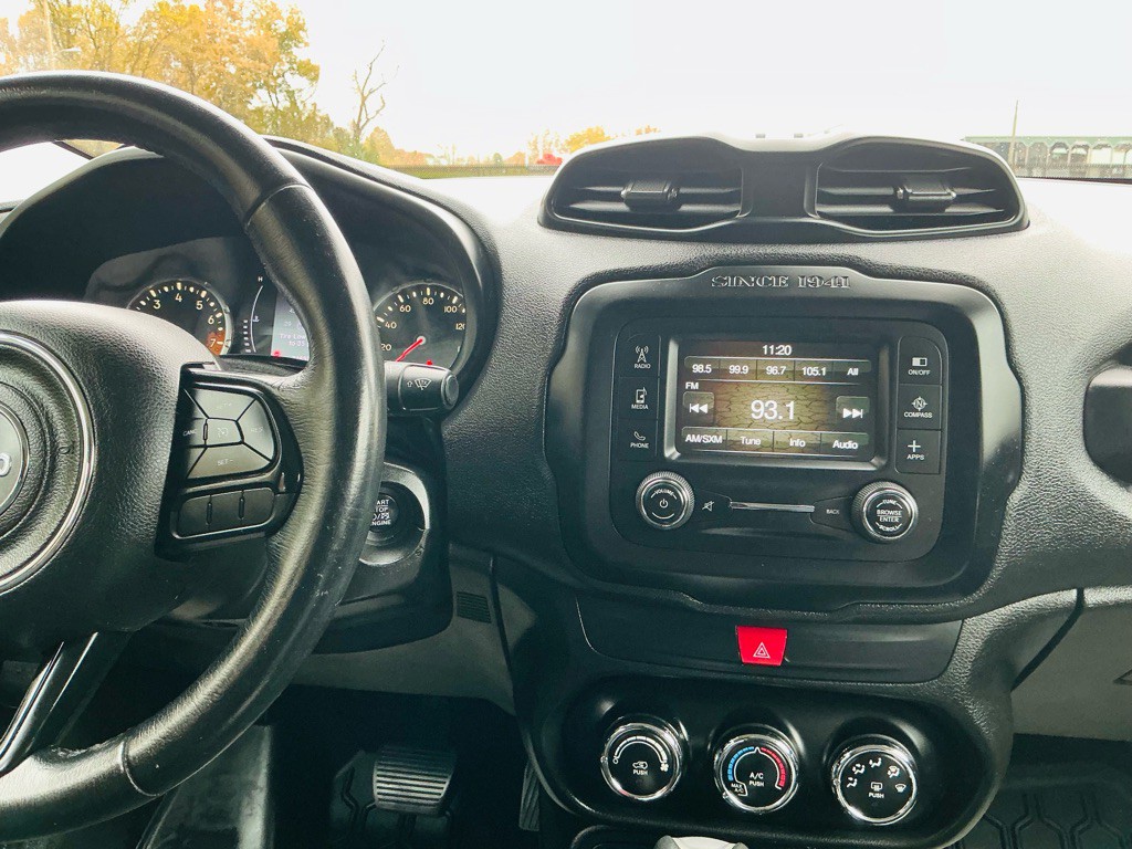 2017 Jeep Renegade Image 7