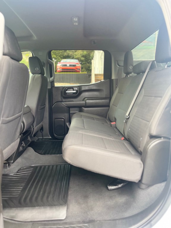 2023 Chevrolet Silverado 1500 Image 13