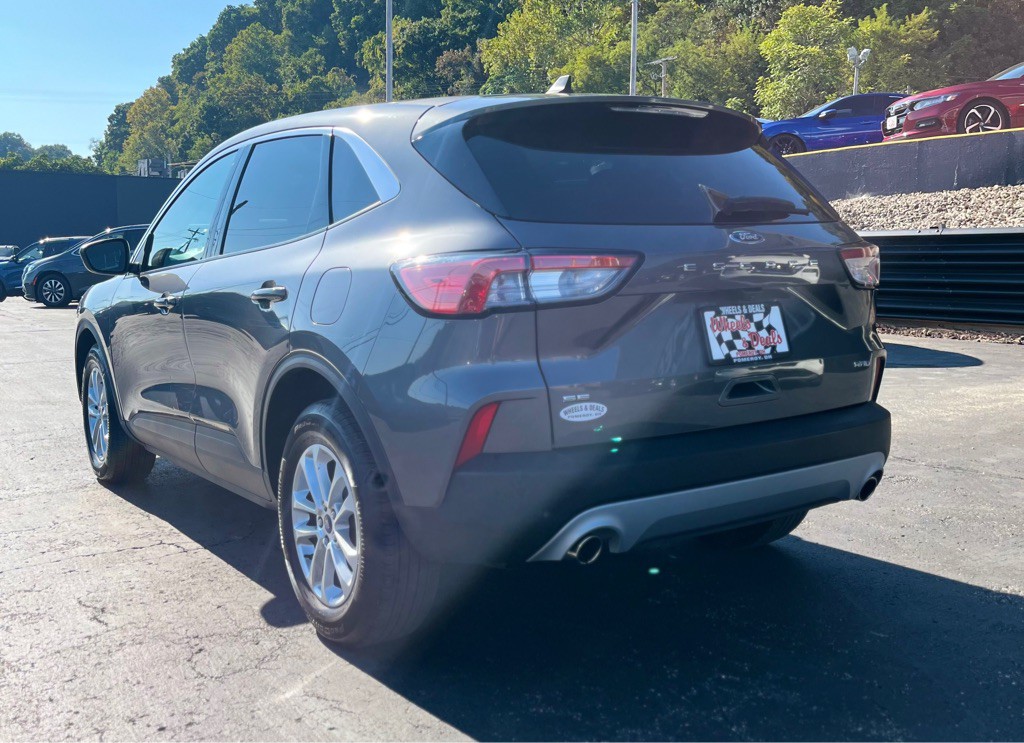 2022 Ford Escape Image 6