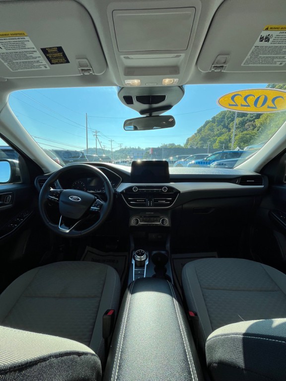 2022 Ford Escape Image 12